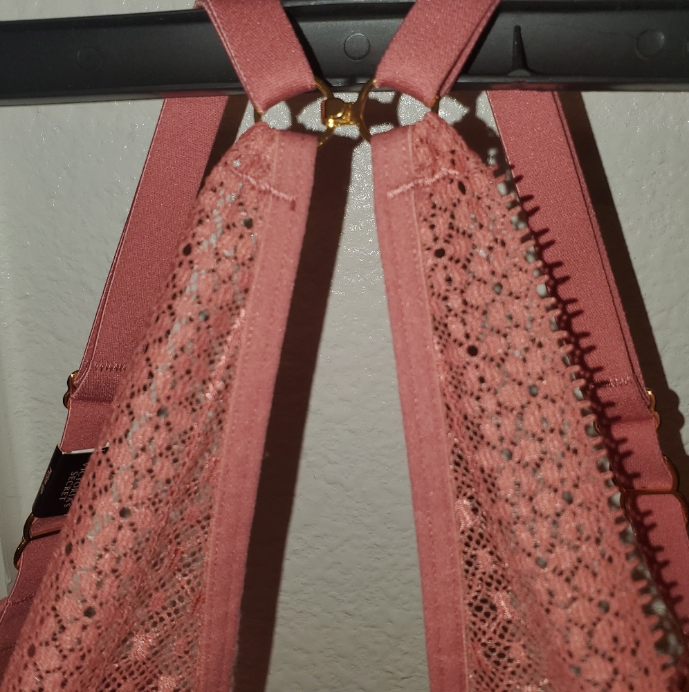 Incredible by Victoria's Secret - Picture 8 of 12